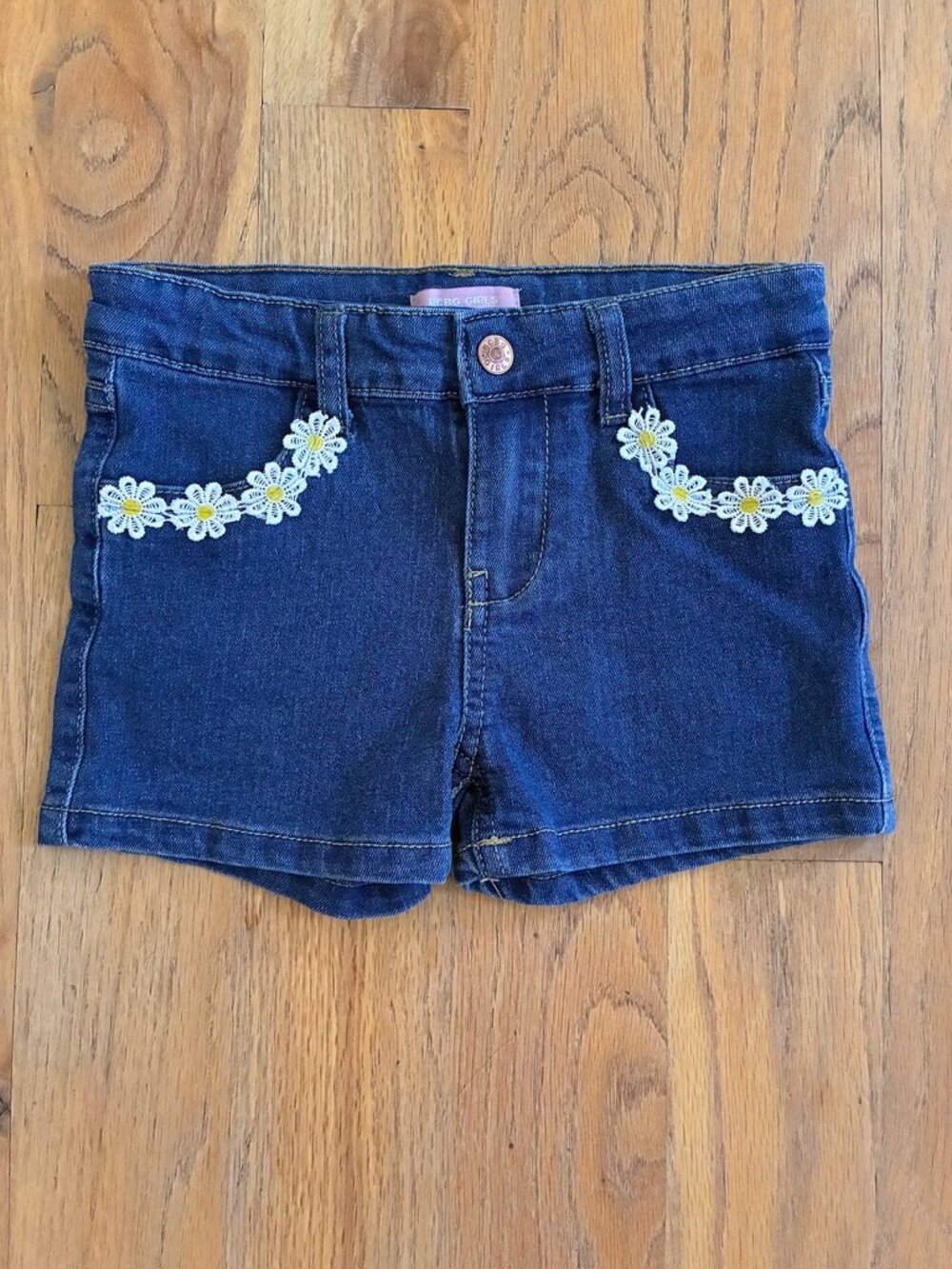 BCBG Girls Daisy Trim Denim Shorts Size 6